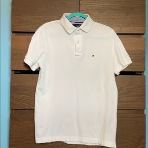 Tommy Hilfiger white polo Size: M